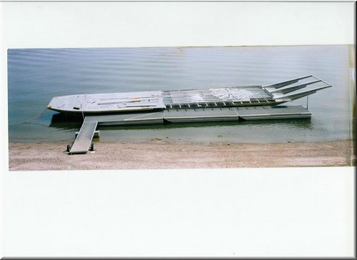Copy of Ikes Boat 012.jpg